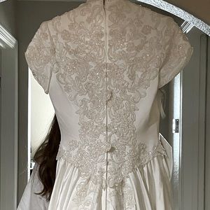 Size 8 Mary’s Wedding Dress